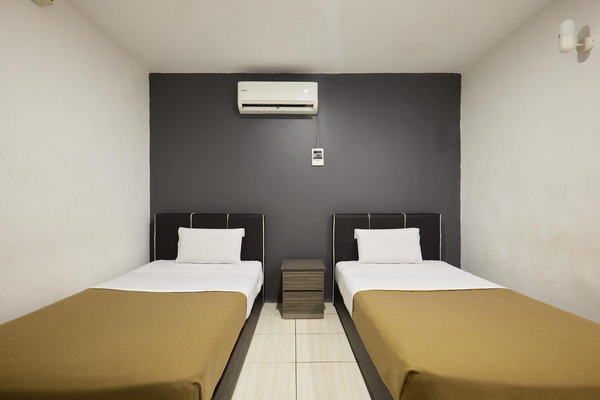 Uncle Guesthouse Kuala Terengganu Exteriör bild